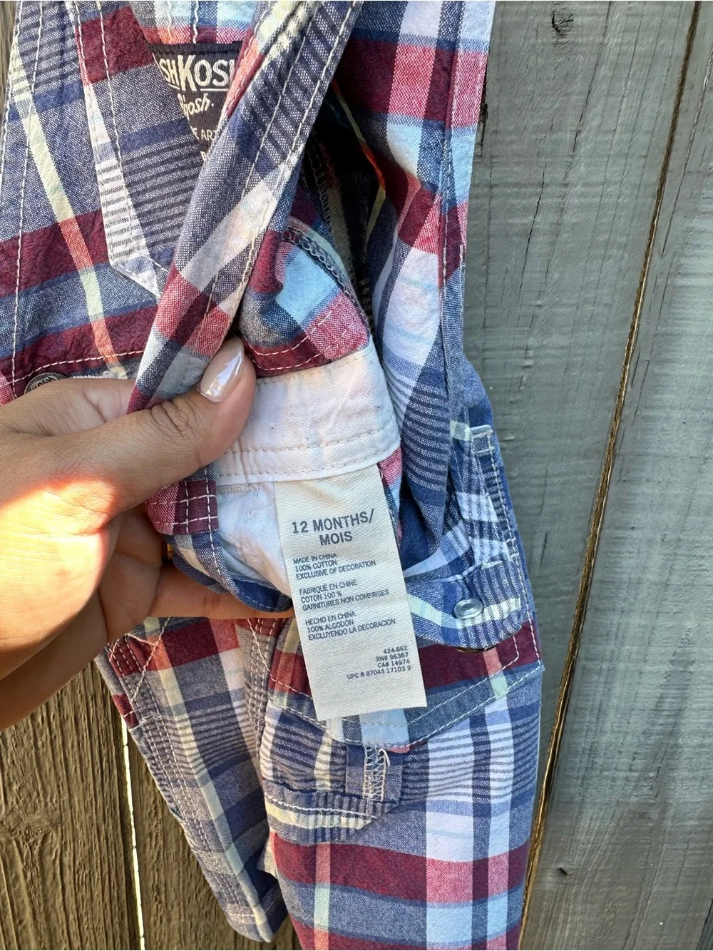 OshKosh Bgosh has small